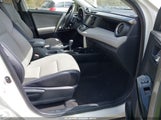 Toyota Rav4 Hybrid Limited JTMDJREV1JD228042 fotografie