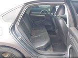 Volkswagen Passat 2.0L Tdi Se 1VWBV7A39FC090961 photo