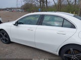 Mercedes-Benz A 220 4Matic W1K3G4FB8MJ313523 fotografie