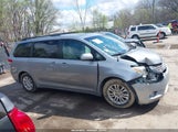 Toyota Sienna Xle V6 5TDYK3DCXBS150572 снимка