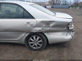 Toyota Camry Xle JTDBE32K220133677 снимка