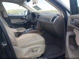 Audi Q5 2.0T Premium WA1L2AFP8GA138160 photo