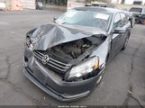 Volkswagen Passat 1.8T S 1VWAT7A3XFC008169 снимка