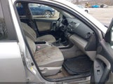 Toyota Rav4 JTMBF4DV3AD033427 снимка