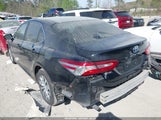Toyota Camry Hybrid Le 4T1B31HK7JU001339 снимка