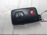 Toyota Prius Two JTDKN3DU2E1771117 снимка