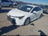 Toyota Corolla Le 5YFEPRAEXLP106529 снимка