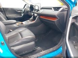 Toyota Rav4 Adventure 2T3J1RFVXKW015189 снимка