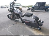 Harley-Davidson Flhxs Street Glide Special 1HD1KRM18GB644168 fotografie