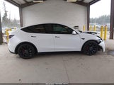 Tesla Model Y Performance Dual Motor All-Wheel Drive 5YJYGDEF3MF189415 снимка