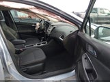 Chevrolet Cruze Ls Auto 1G1BC5SM3J7184395 снимка