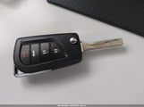 Toyota Corolla Le JTDB4MEE7P3015127 снимка