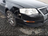 Volkswagen Passat Turbo WVWJK73C18E078833 photo