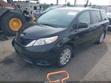 Toyota Sienna Le 7 Passenger 5TDJK3DC2DS070686 снимка