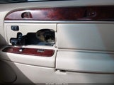 Lincoln Town Car Ultimate 1LNHM83W64Y601955 снимка