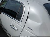 Lincoln Town Car Ultimate 1LNHM83W64Y601955 снимка