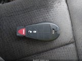 Chrysler Town & Country Touring 2A4RR5DG8BR783055 снимка