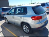 Volkswagen Tiguan S WVGAV7AX4CW523092 снимка