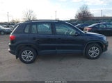 Volkswagen Tiguan 2.0T/2.0T S WVGBV7AX9HK030530 снимка