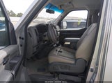 Nissan Nv Passenger Nv3500 Hd Sl 5BZAF0AA1MN850965 снимка