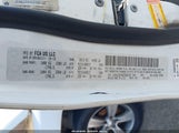Jeep Compass Latitude 1C4NJCEA4GD590132 photo