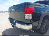 Toyota Tundra Grade 4.6L V8 5TFEM5F12CX047145 fotografie