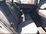 Toyota Corolla Le 5YFBURHE5JP837884 снимка