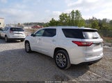 Chevrolet Traverse Premier 1GNERKKW8JJ122925 снимка