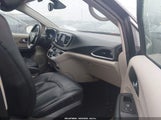 Chrysler Pacifica Touring L Plus 2C4RC1EG2JR270946 fotografie