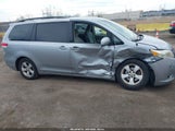 Toyota Sienna Le V6 5TDKK3DCXBS077094 снимка