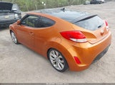 Hyundai Veloster Base W/Black KMHTC6AD5DU100517 снимка