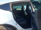 Tesla Model Y All-Wheel Drive/Long Range Launch Series/Premium All-Wheel Drive 7SAYGDEE5TA384499 снимка