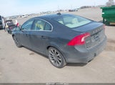 Volvo S60 T5 Premier YV126MFKXF1346898 снимка