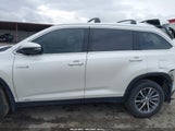 Toyota Highlander Hybrid Xle 5TDJGRFH4KS075351 photo