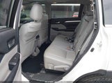 Toyota Highlander Hybrid Xle 5TDJGRFH4KS075351 photo