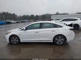 Hyundai Sonata Hybrid Limited KMHE34L16HA057409 photo