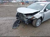 Toyota Corolla Le 2T1BURHE0JC028194 снимка