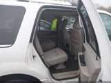 Lincoln Navigator 5LMJJ2JT4FEJ05330 снимка