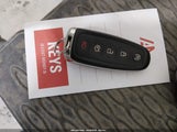 Ford Taurus Sho 1FAHP2KT2DG172549 снимка