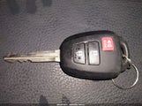 Toyota Highlander Le 5TDBZRFH4KS915949 снимка