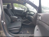 Hyundai Tucson Value KM8J33A42KU972947 снимка