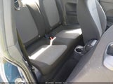 Volkswagen Beetle 2.0T Coast/2.0T S 3VWFD7ATXJM716660 снимка