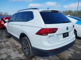 Volkswagen Tiguan 2.0T Se/2.0T Se R-Line Black/2.0T Sel 3VV3B7AXXLM092801 fotografie