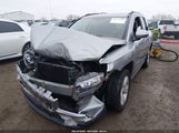 Jeep Compass Latitude 1C4NJCEA2GD599699 photo