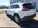 Jeep Cherokee Latitude 4X4 1C4PJMCB1JD540872 снимка