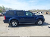 Nissan Pathfinder Sv 5N1AR1NB7BC615359 fotografie