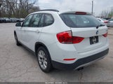 BMW X1 xDrive28I WBAVL1C55EVY14632 снимка