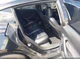 Tesla Model 3 Rear-Wheel Drive 5YJ3E1EA9PF453566 снимка