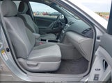 Toyota Camry Le 4T4BF3EK7BR172977 снимка