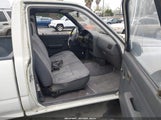 Toyota Pickup 1/2 Ton Sht Wheelbase Dlx JT4RN81PXN0103890 photo